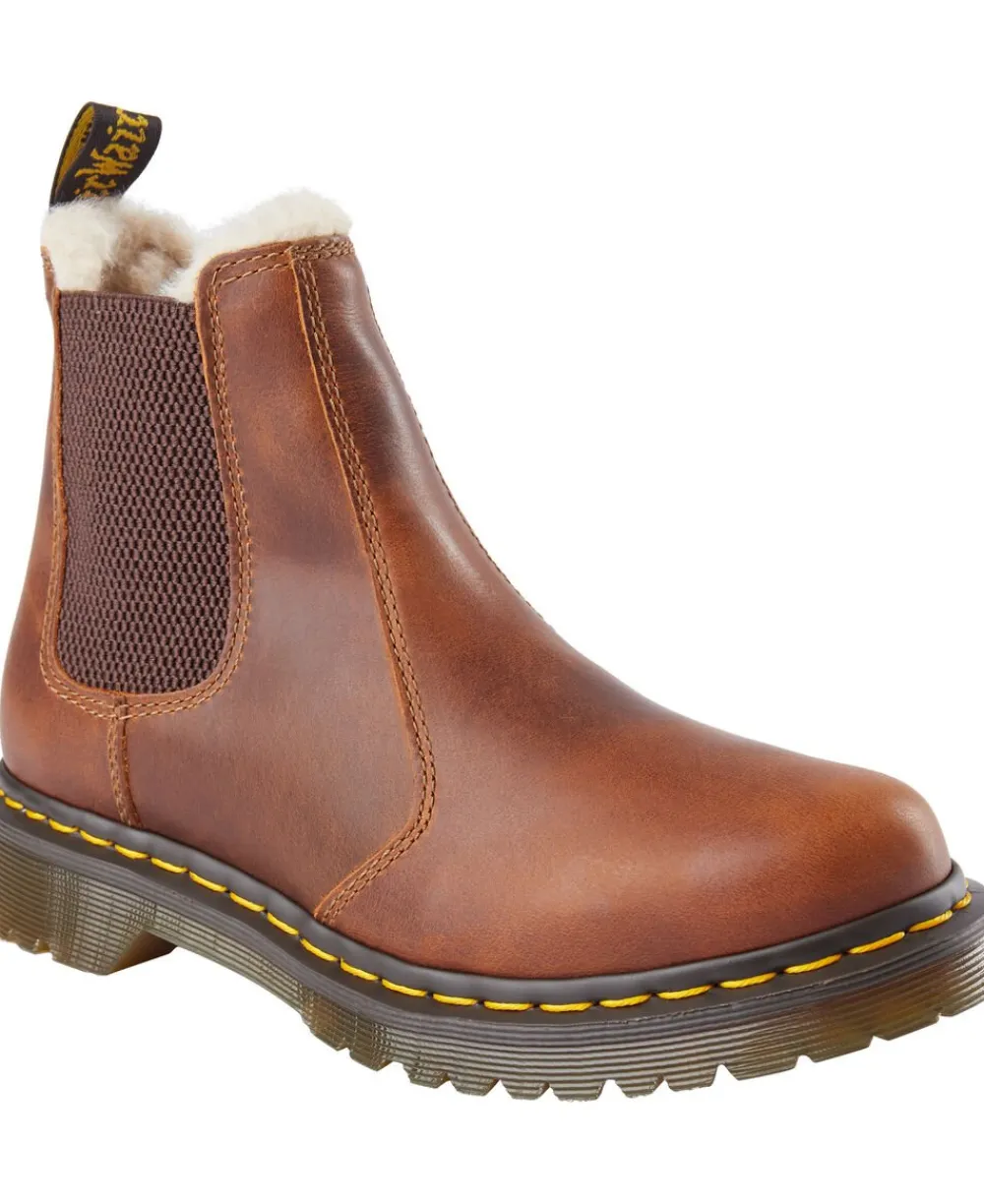 2976 Leonore>Dr. Martens Outlet