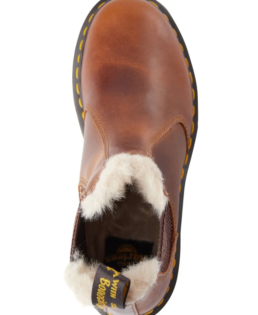 2976 Leonore>Dr. Martens Outlet