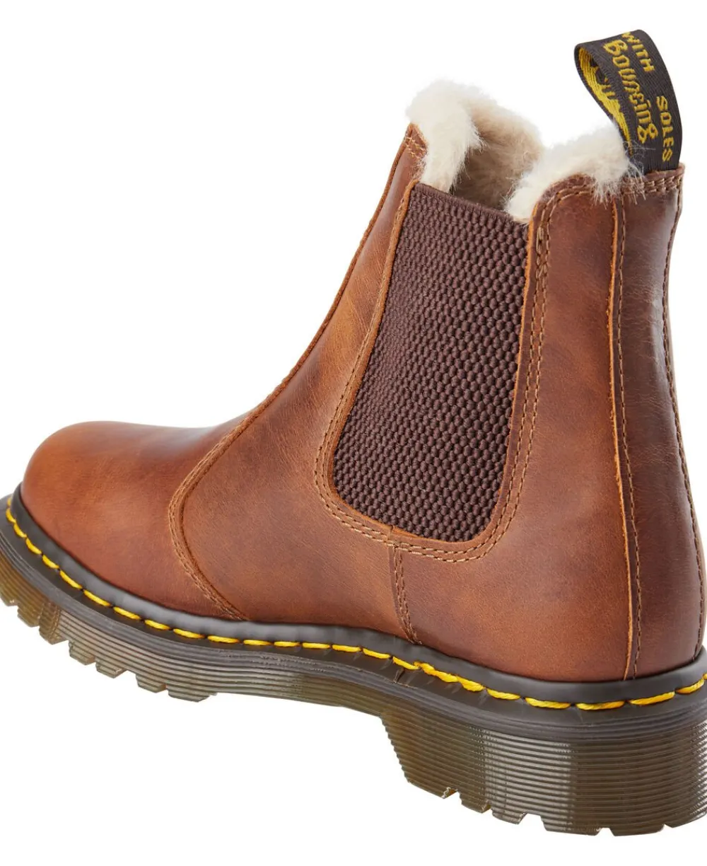 2976 Leonore>Dr. Martens Outlet