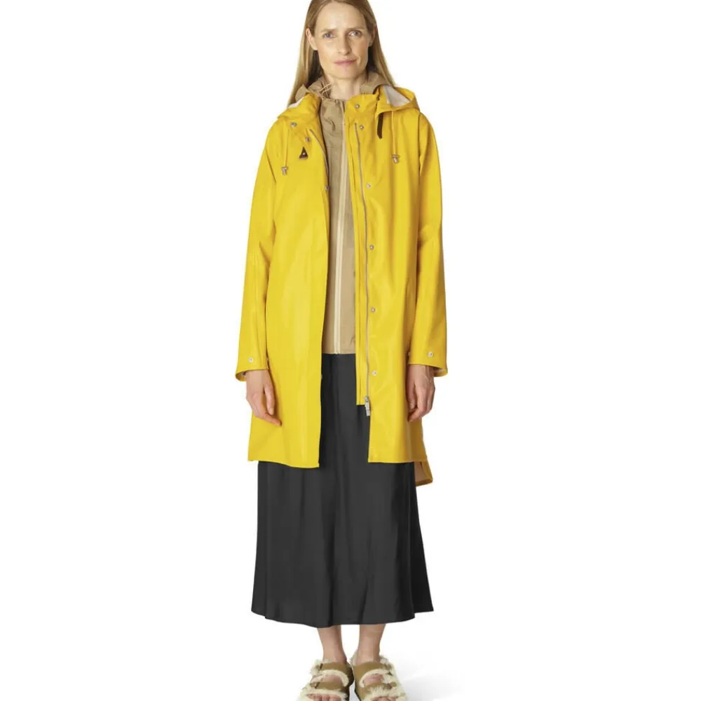 10 RAIN71>ILSE JACOBSEN New