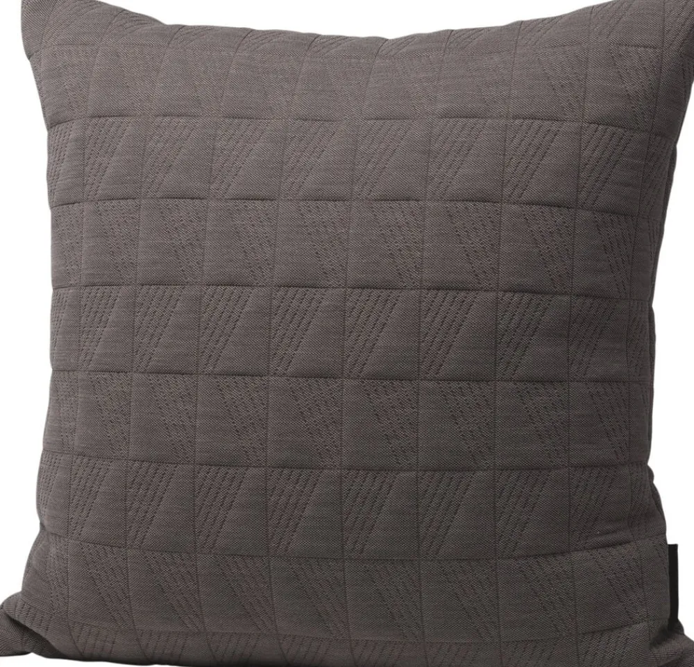 Fritz Hansen AJ Cushion Trapez