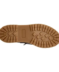 Alvina plateau>Pavement Outlet