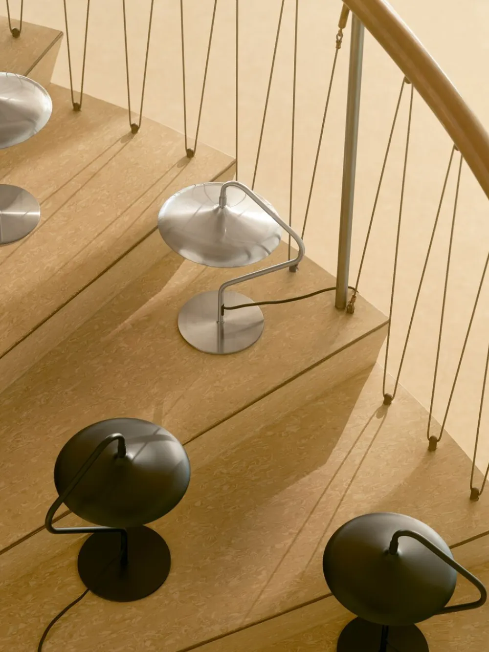 ARTIST TABLE LED STAINLESS STEEL>DFTP Outlet