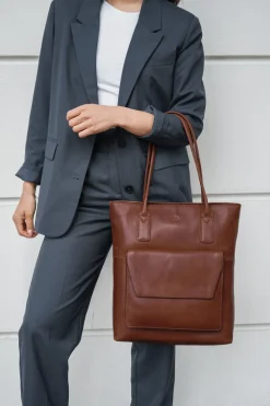 AubreyMBG Bag, Antique><noscript><img width=