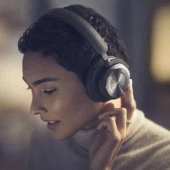 Bang & Olufsen Beoplay HX