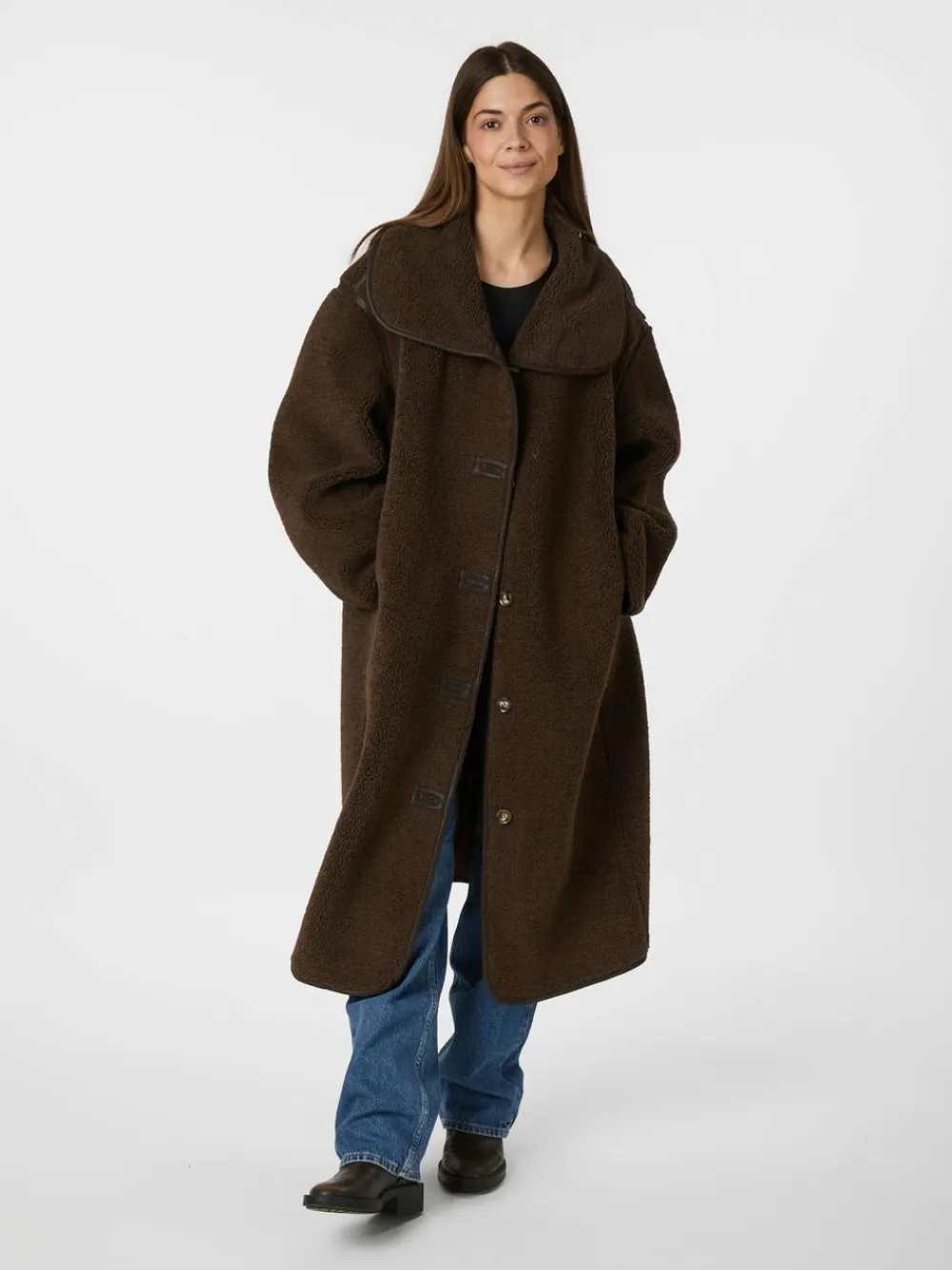 Dame Neo Noir Carmen Teddy Coat