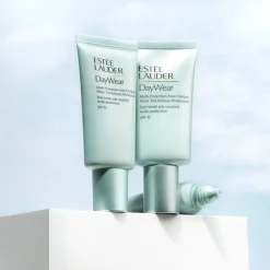 Estée Lauder DayWear Sheer Tinted Moisturizer SPF 15 Clearance