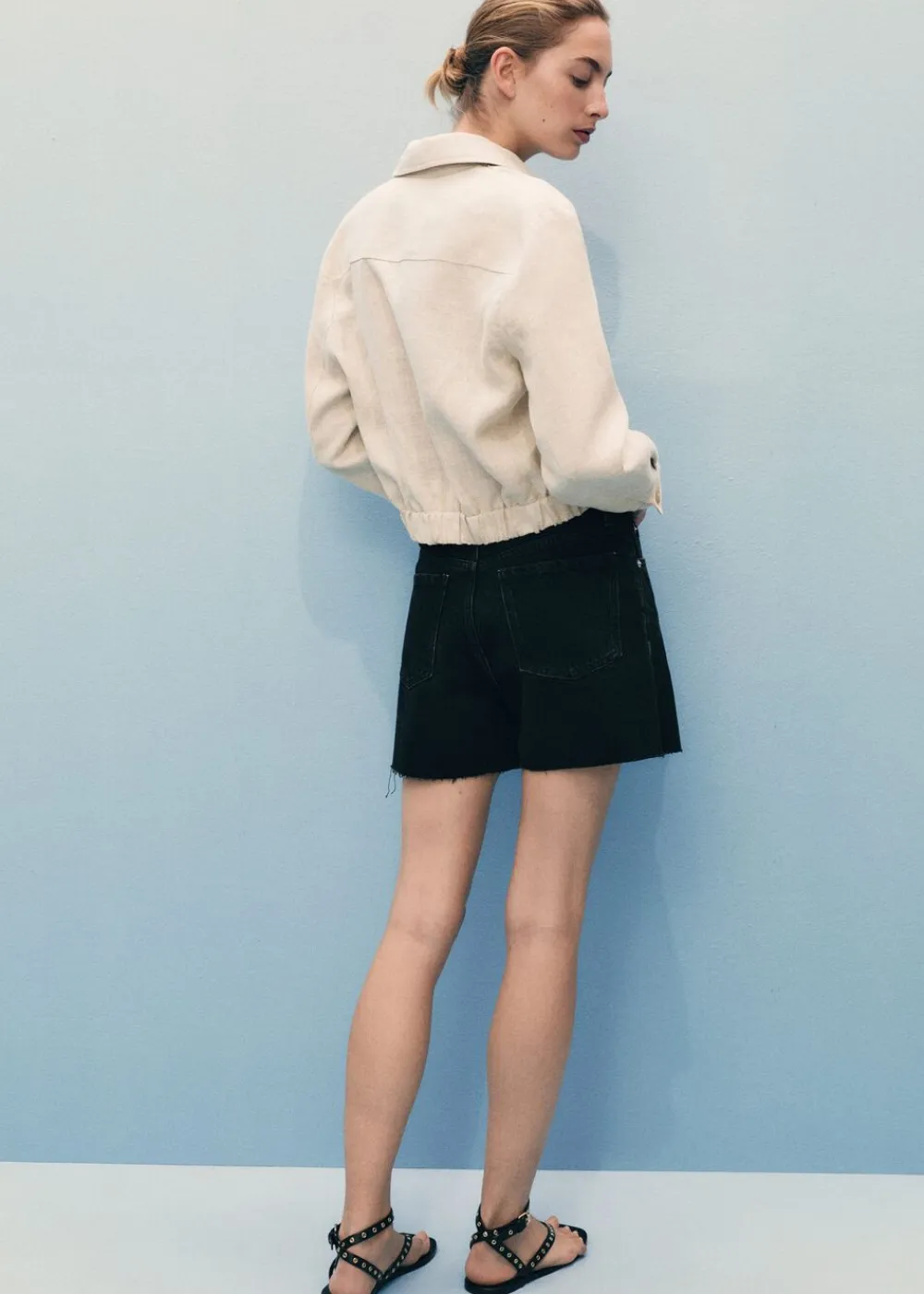 Denim shorts with frayed hem>MANGO Online