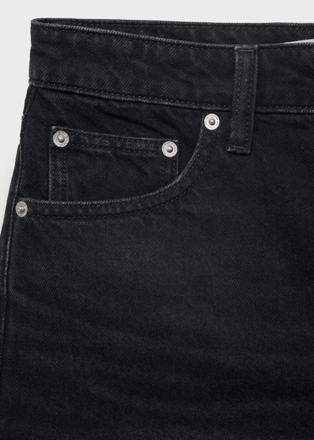 Denim shorts with frayed hem>MANGO Online