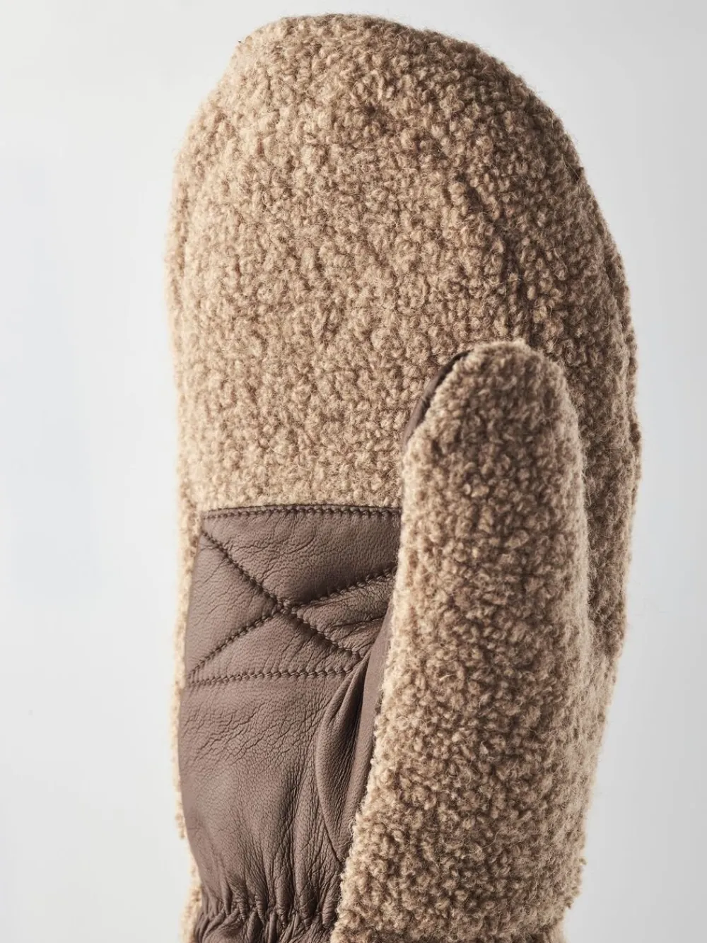 Hestra Emilia Camel/light brown Hot