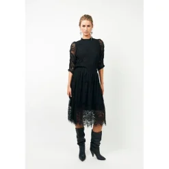 EverLL Short Skirt><noscript><img width=