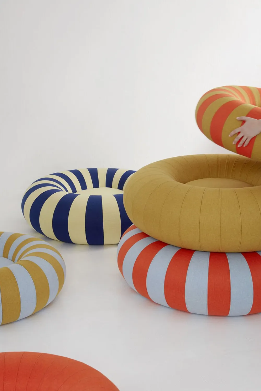 Studio About FLOAT, MEDIUM, DARK BLUE/YELLOW Sale