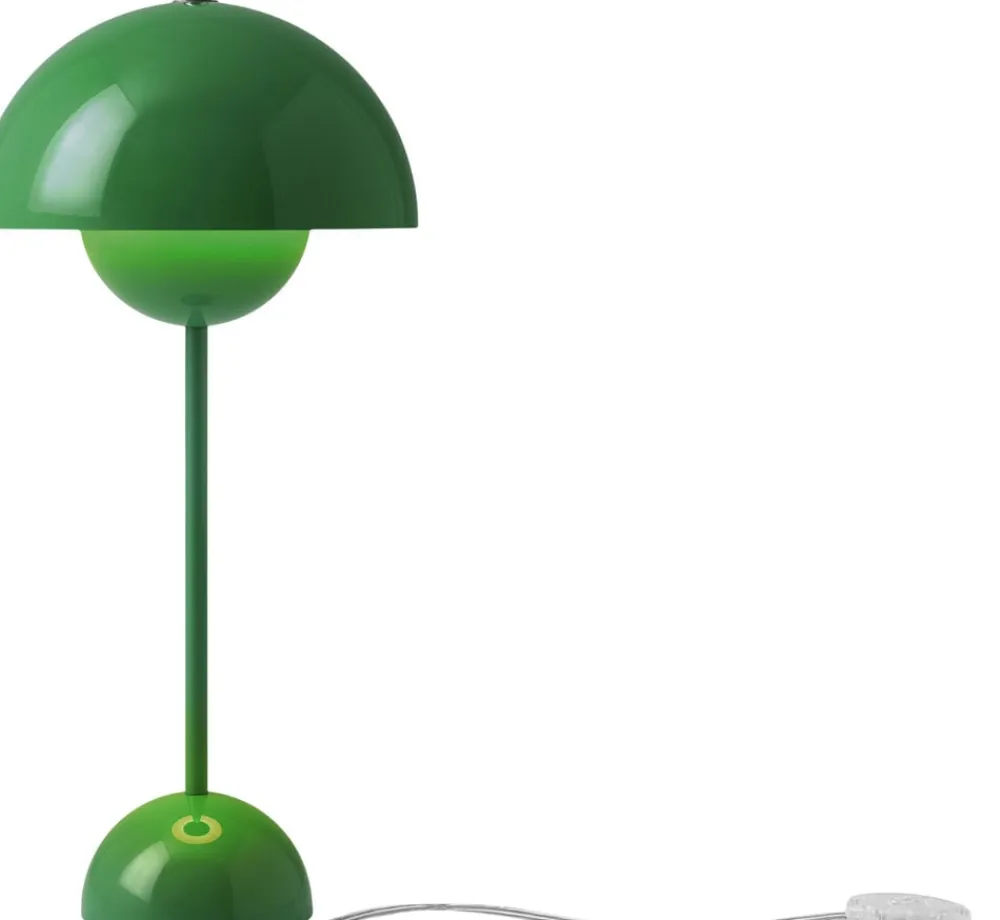 Flowerpot VP3, Table Lamp>&Tradition Online