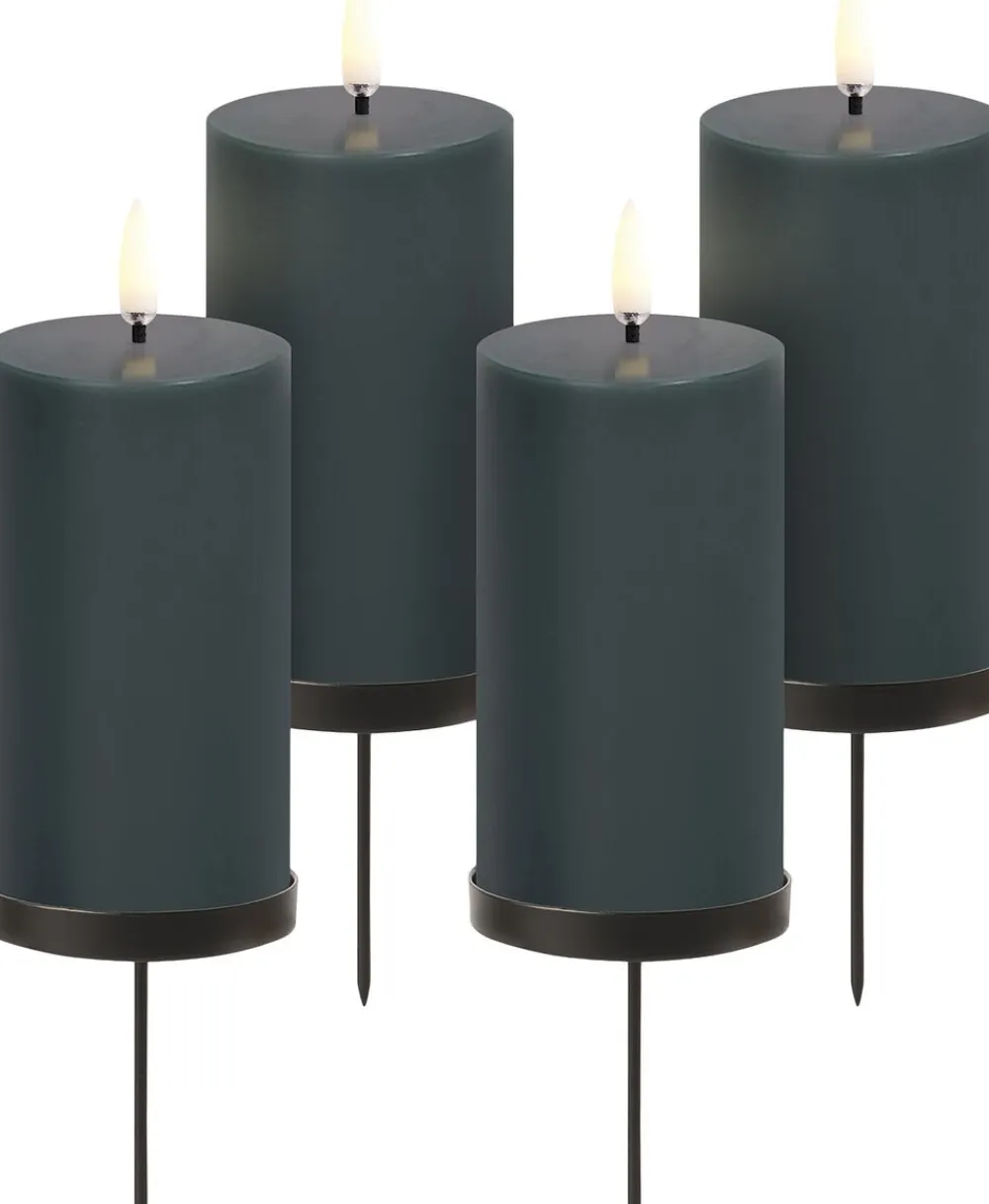Uyuni Giftbox w. spike, remote, LED pillar candle, Pine green, Smo