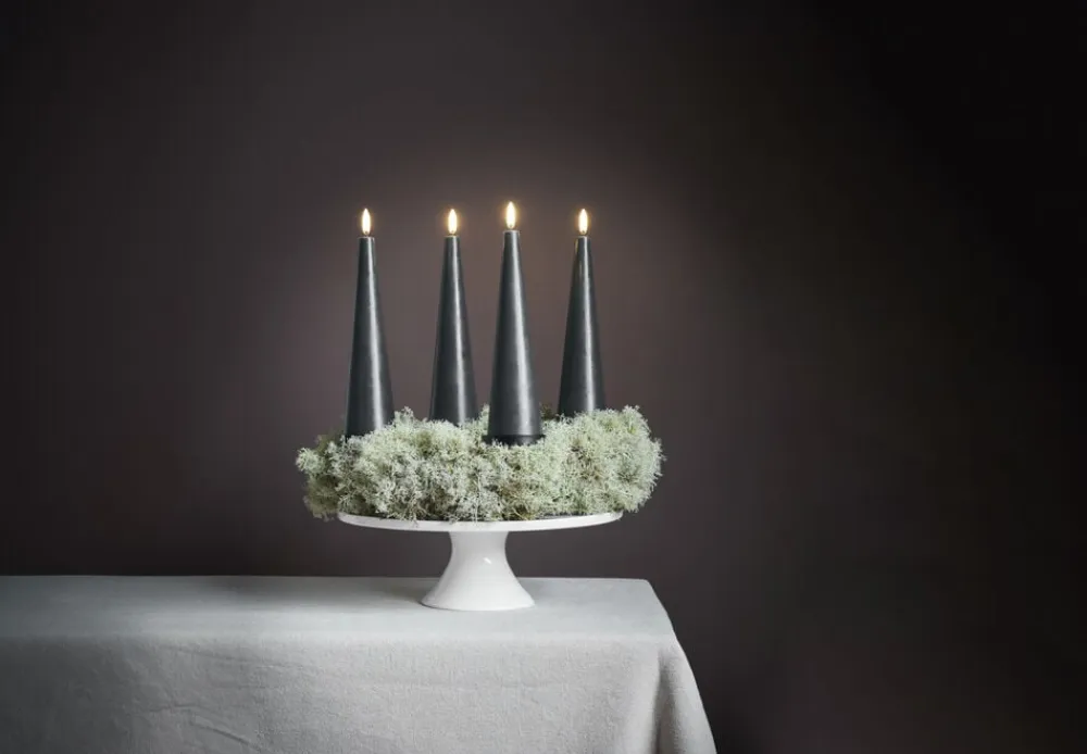 Uyuni Giftbox w. spike, remote, LED cone candle, Pine green, Smoot