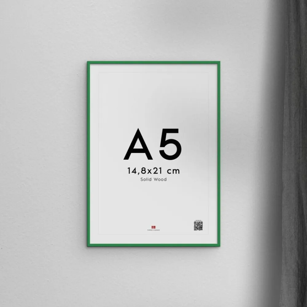 Poster & Frame Wood Frame