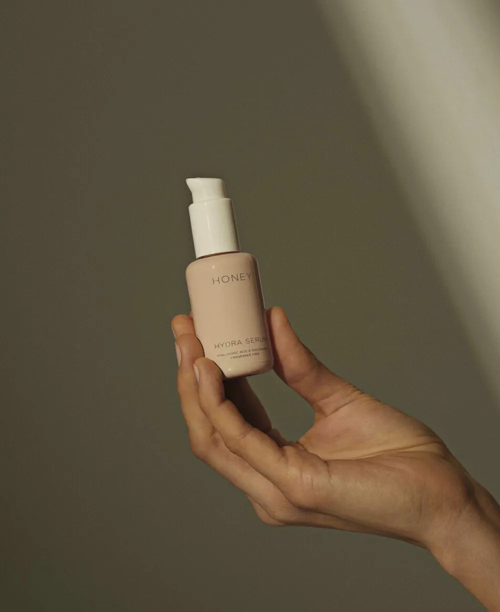 Hydra Serum - hyaluronic acid & niacinamide>HONEY Online
