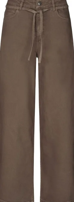 Dame Modström Isoldemd dye pants