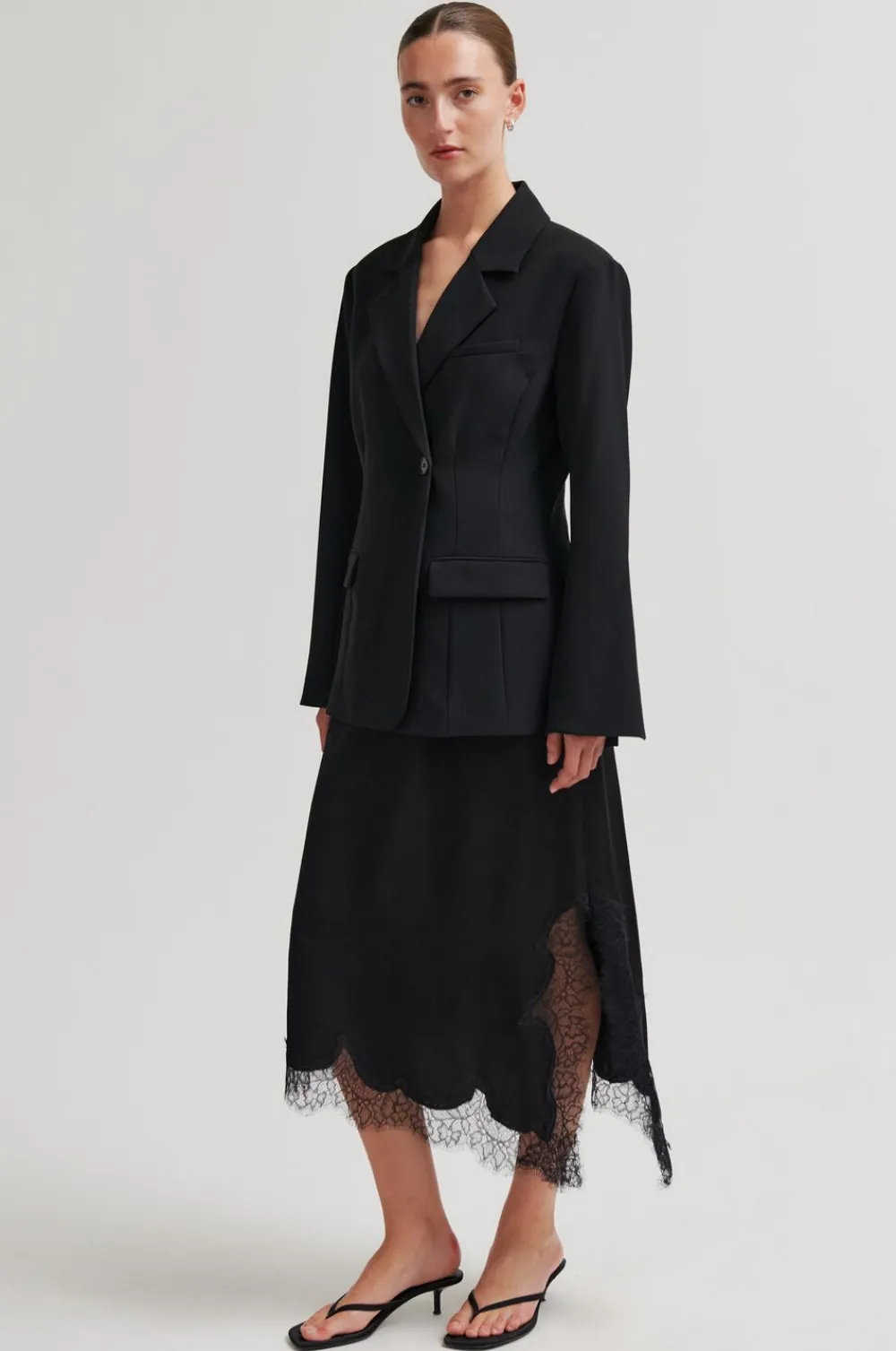 Dame Second Female Lacia Skirt