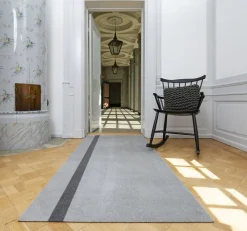 Tica Copenhagen Løber, 90x200 cm, stripe vertical lysegrå/steelgrey