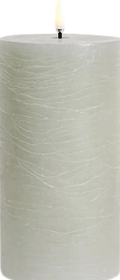 Uyuni LED pillar candle, Dusty green