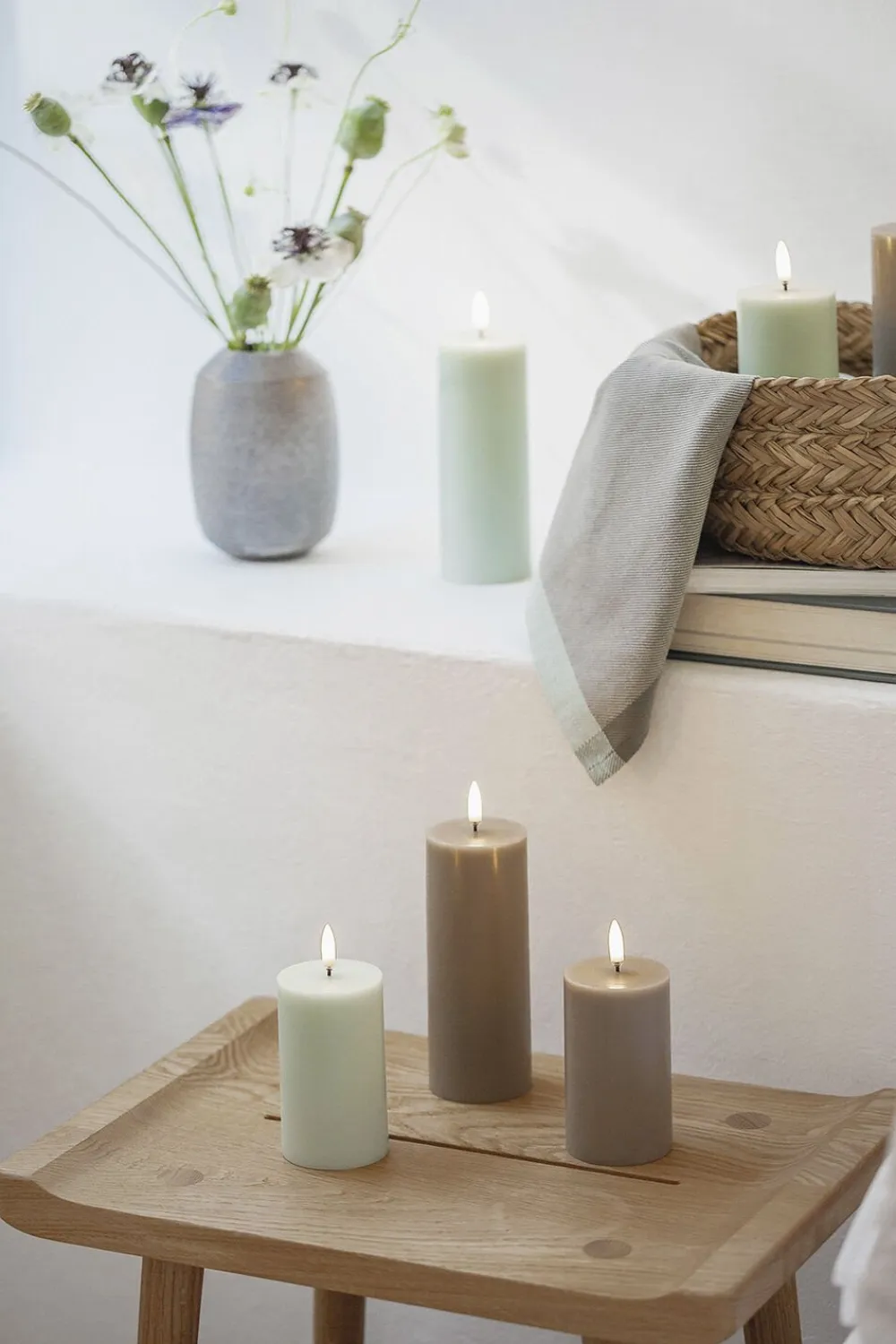 Uyuni LED pillar candle, Sandstone, Smooth, 5,8x10,1 cm