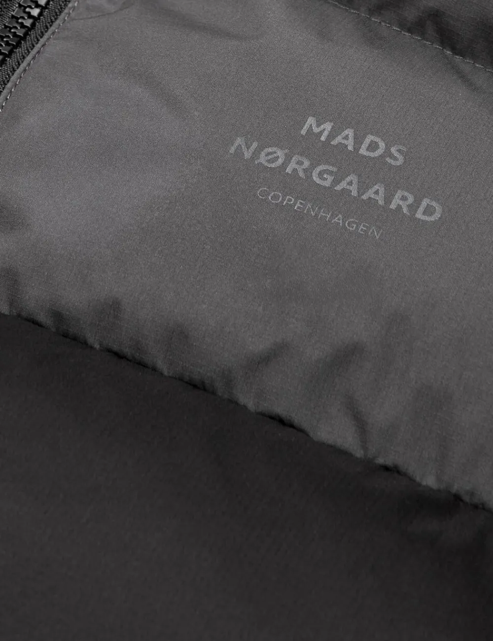 Mads Nørgaard - Copenhagen Light Ripstop Junino Jacket Sort og grå Online