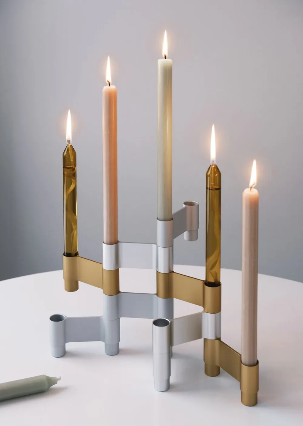 LINK, CANDLE HOLDER, POLISHED ALUMINIUM, 11060P>Studio About Hot