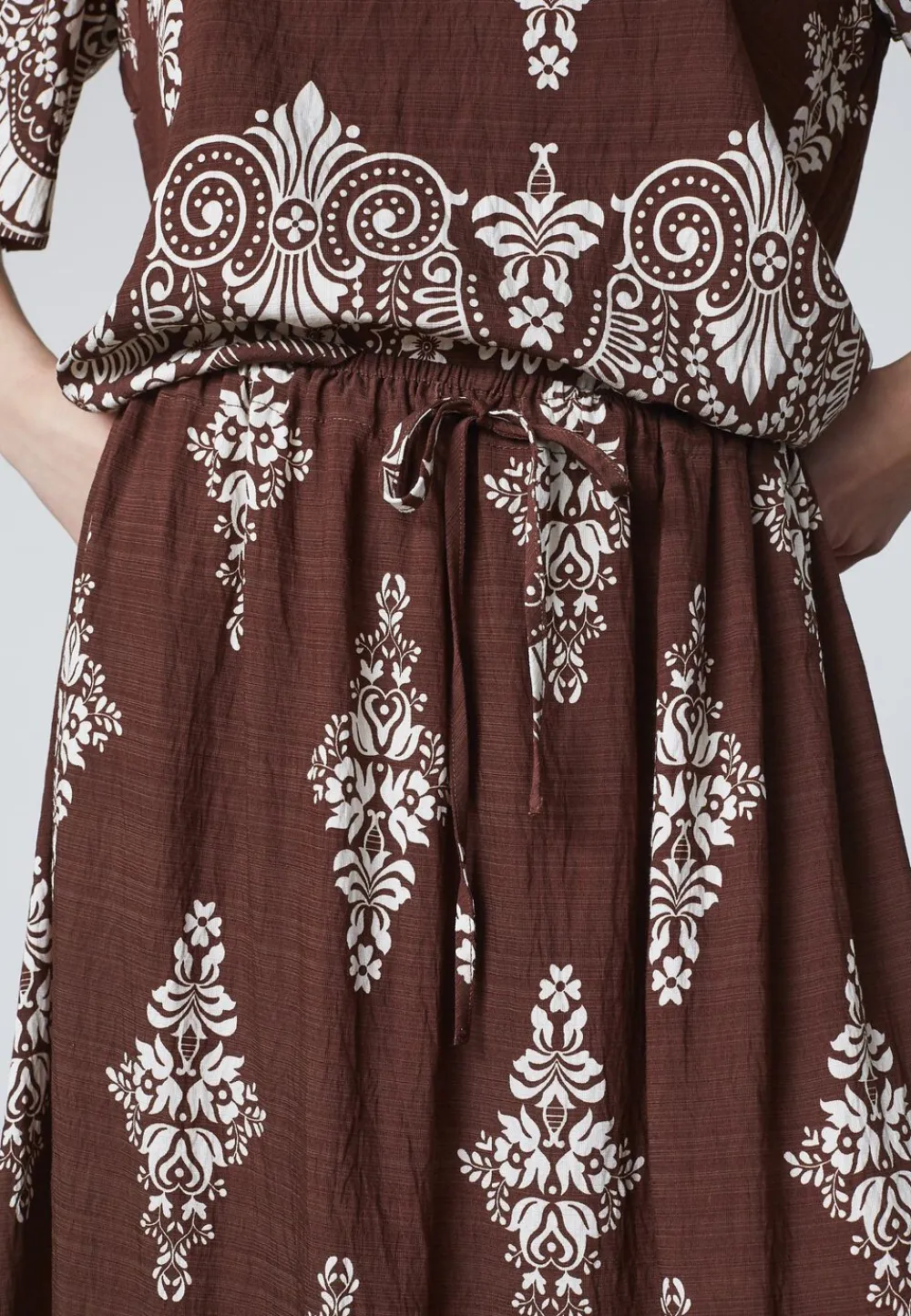 Love&Divine love 1369 Brown/paisley Online
