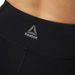 Lux Tight><noscript><img width=