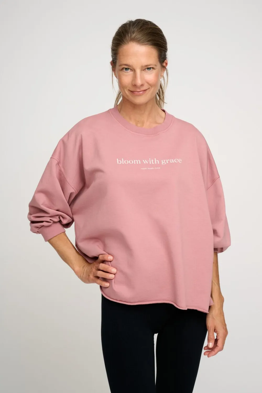 Dame moshi moshi mind mantra sweat