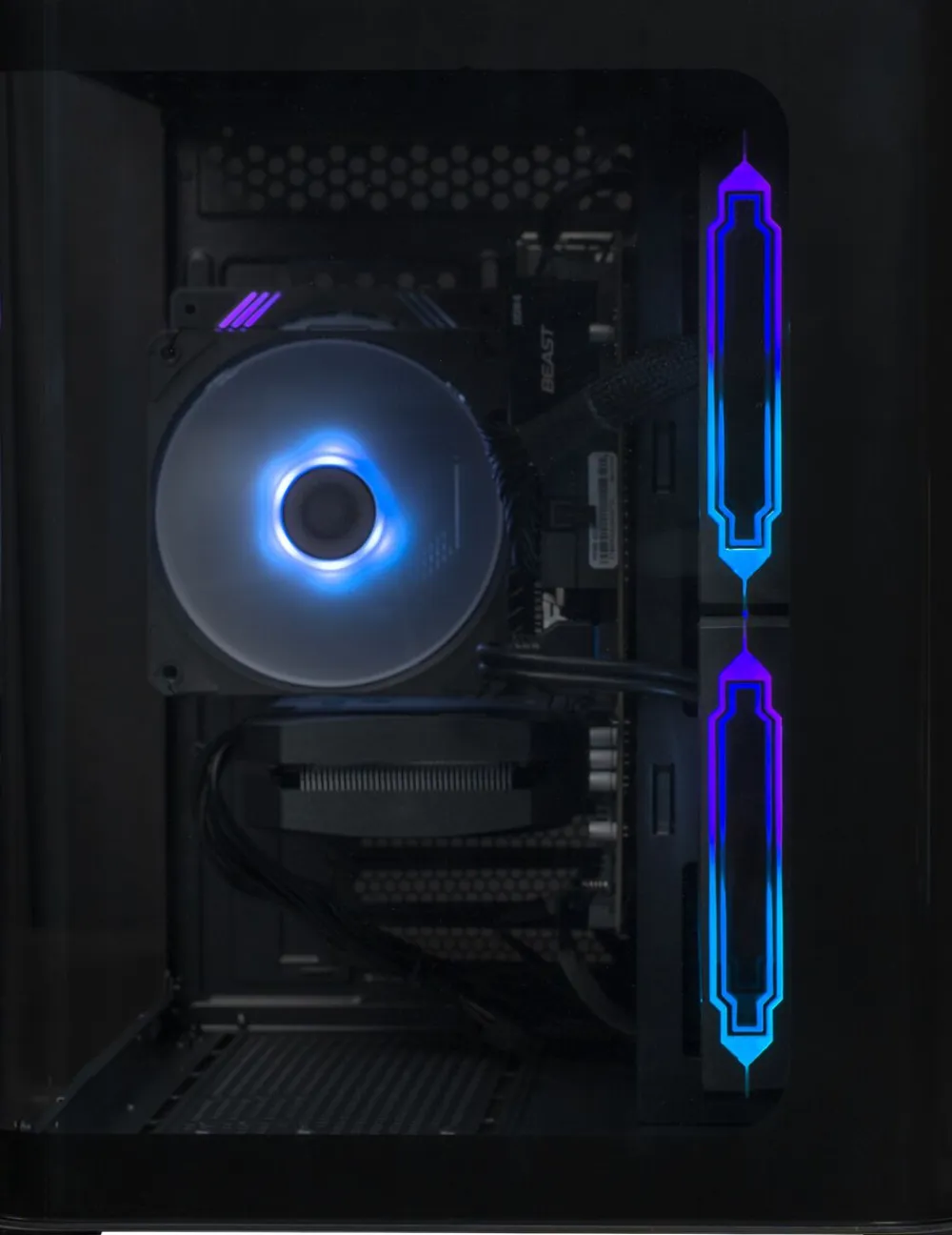 Shark Gaming Max Bite Brutality 5060 Gaming PC