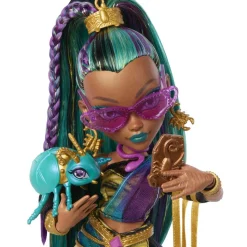 MONSTER HIGH Core Doll Ne Online