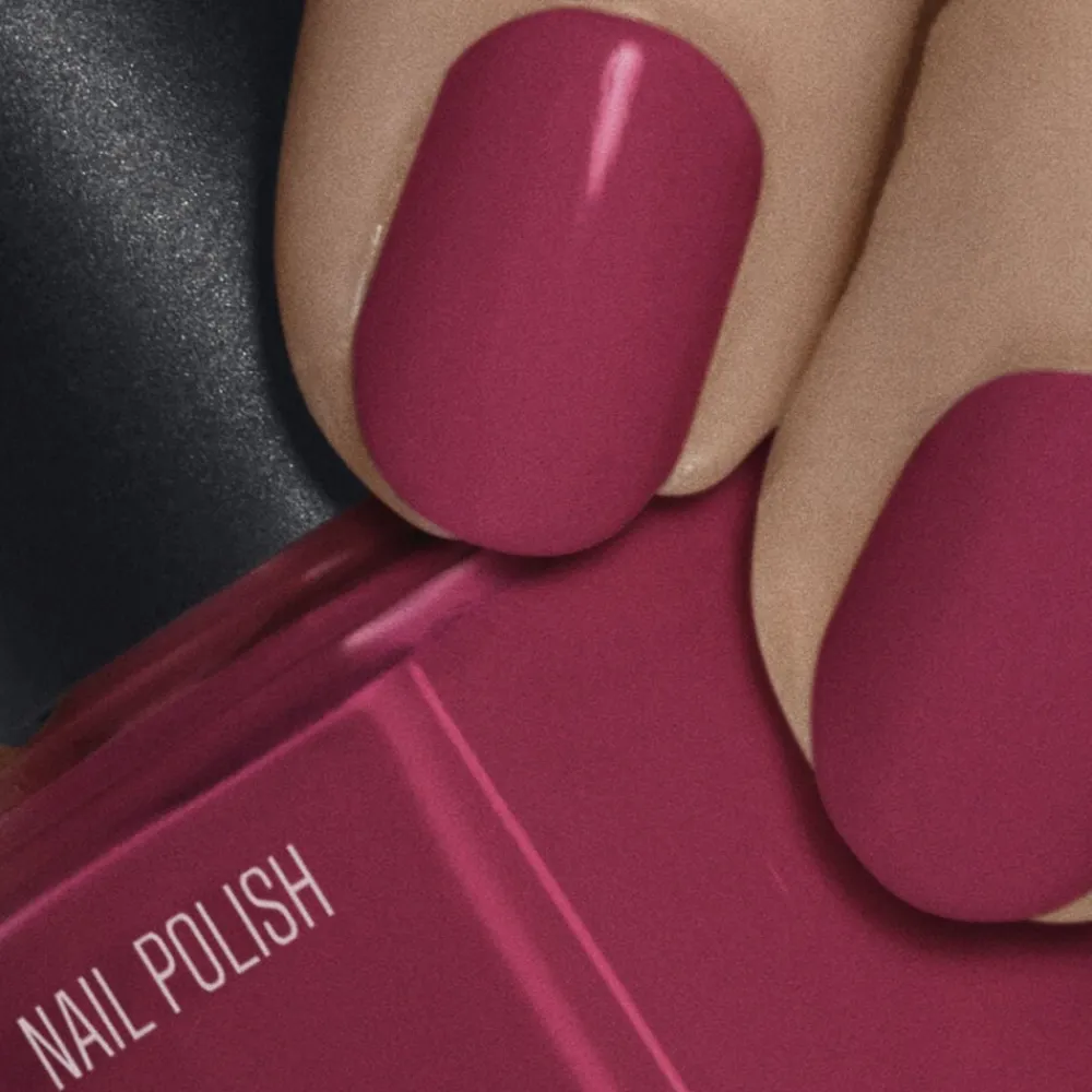 Nilens Jord Nail Polish Fuzzy Fuchsia