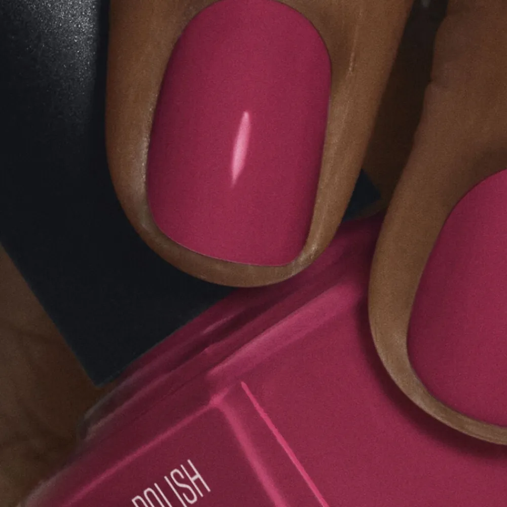 Nilens Jord Nail Polish Fuzzy Fuchsia