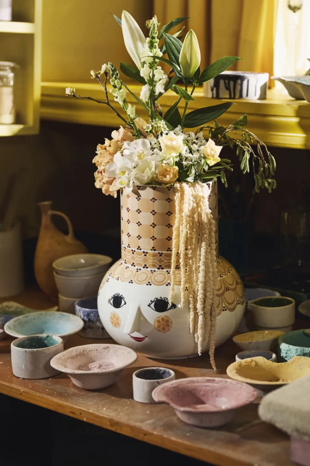 Bjørn Wiinblad Olga Vase H35 cm sand