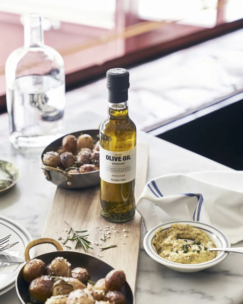 Nicolas Vahé Organic olive oil with rosemary, 25 cl. Clearance