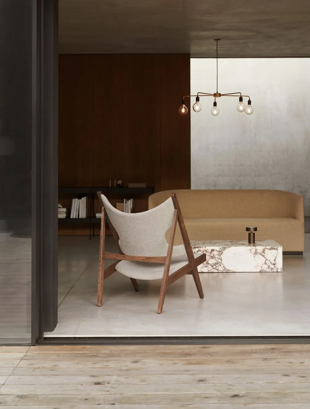 Audo Copenhagen Plinth Low, Calacatta Viola