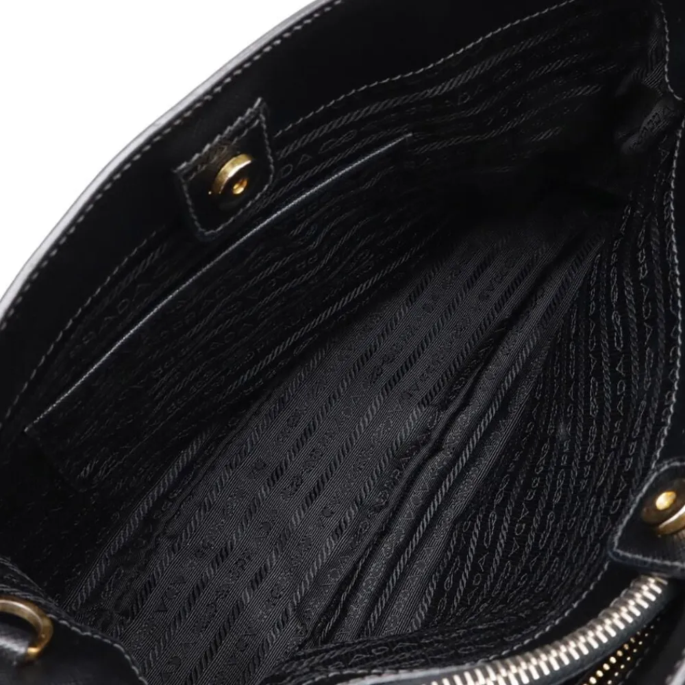 Dame Prada Vintage Prada Galleria Bag
