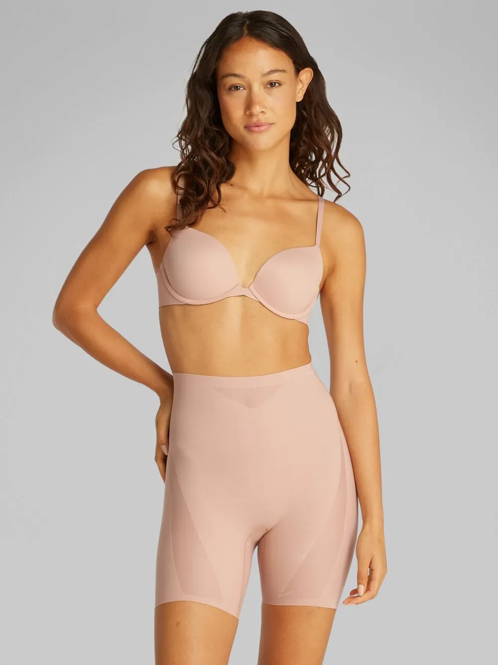 PUSH UP PLUNGE>Calvin Klein Hot