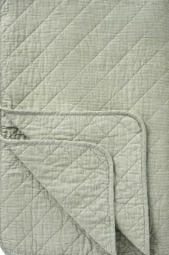 Ib Laursen Quilt mælkedrengestriber Hvide/støvgrøn Clearance