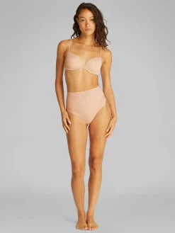 Dame Calvin Klein SCULPTED FIRM MESH THONG