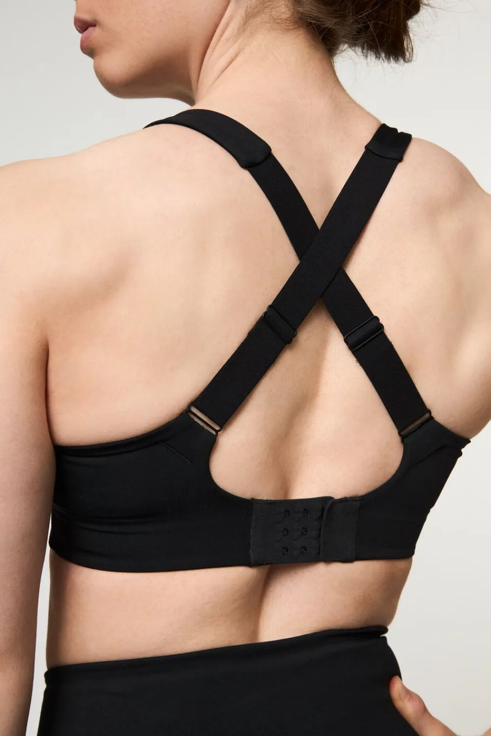 Simone High Support Bra>Girlfriend Collective