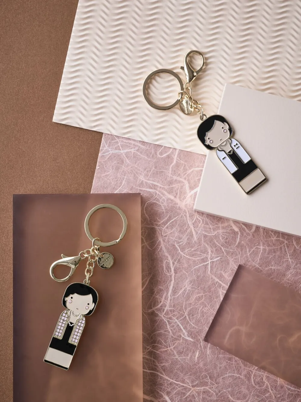 Dame Lucie Kaas Sketch. inc - Keychain | Coco, 6 cm