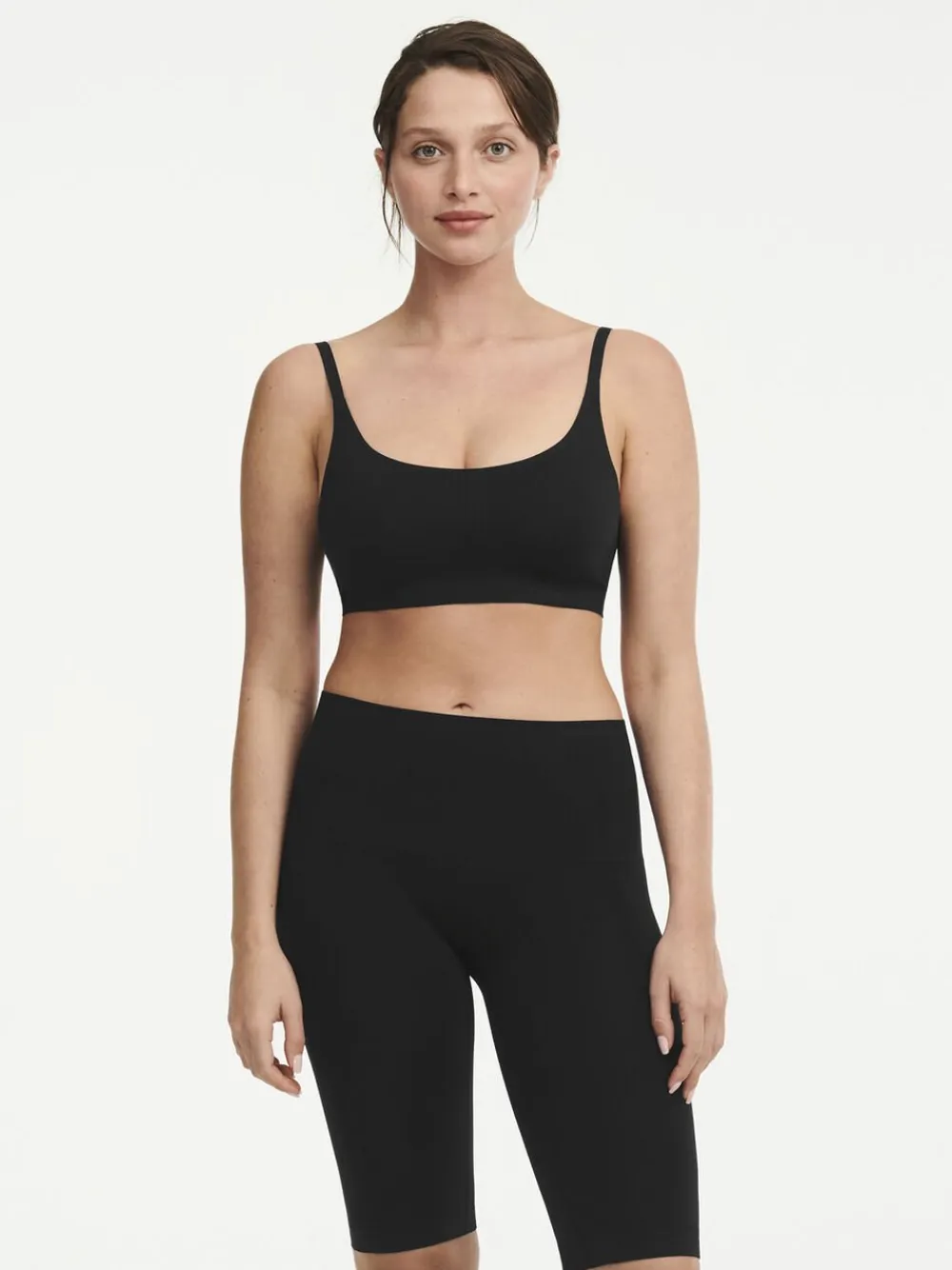 Smooth Comfort Sculpting long shorts>Chantelle Sale