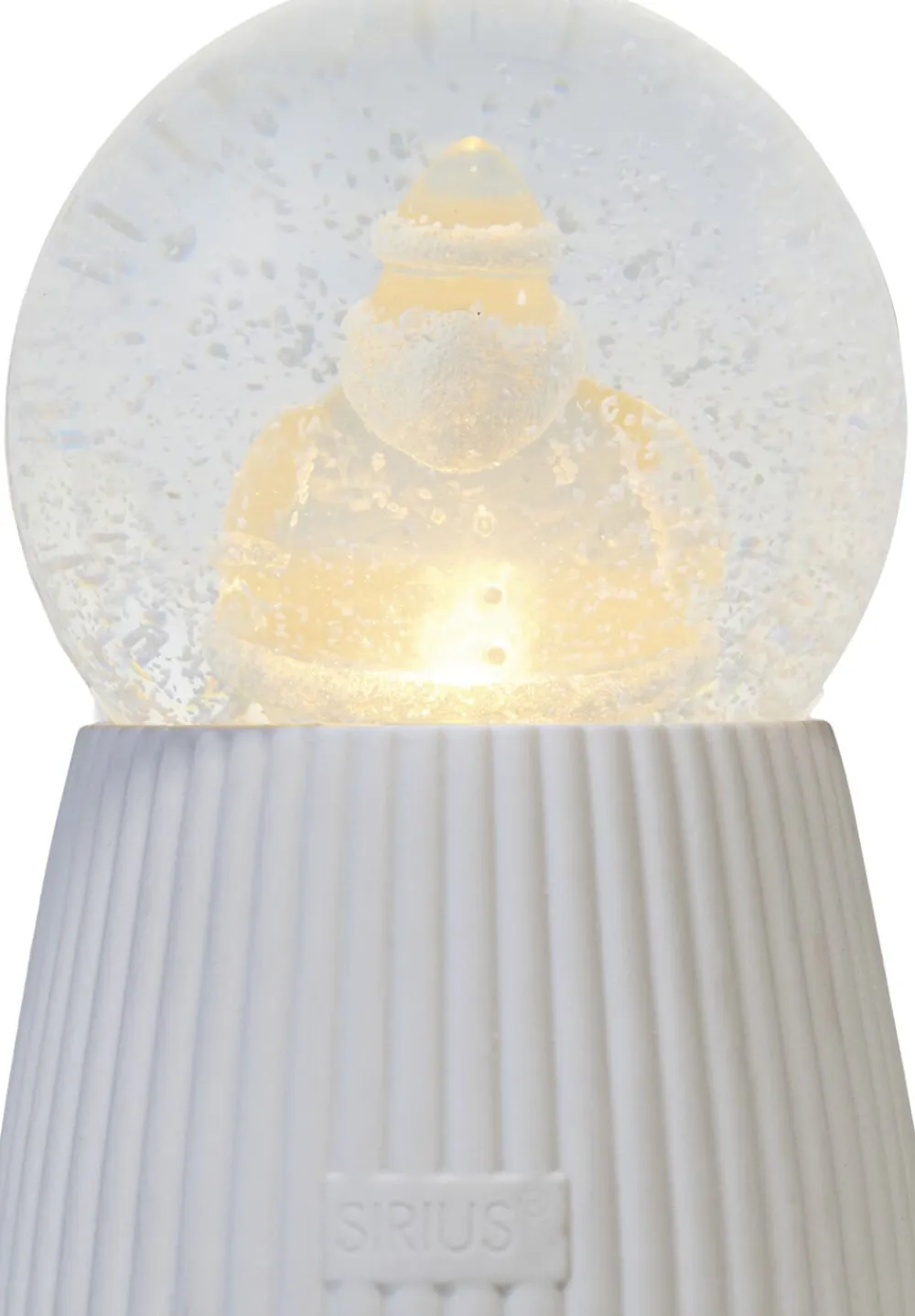 Sirius Snow Globe Santa Best