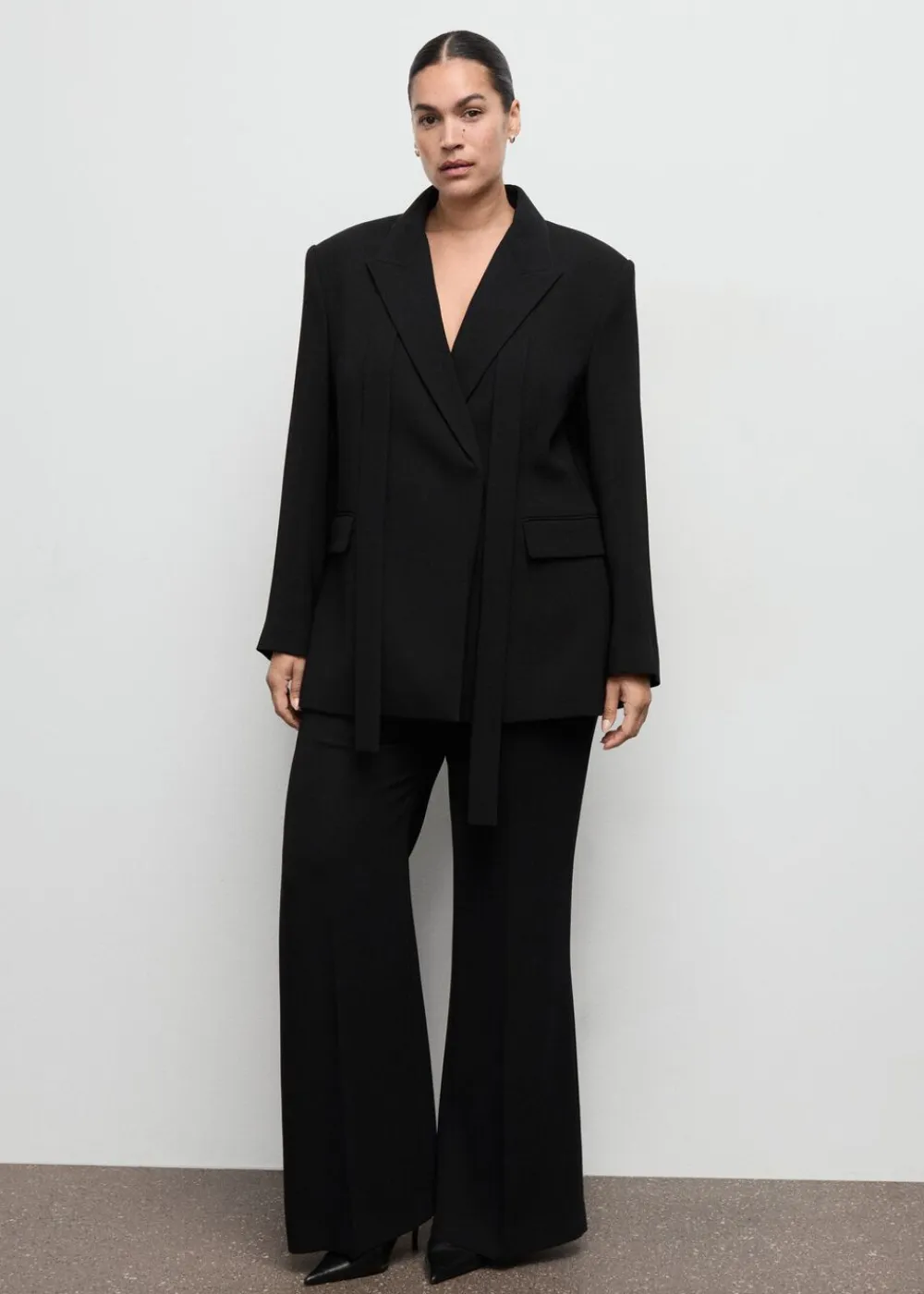 Suit jacket with scarf>MANGO Online