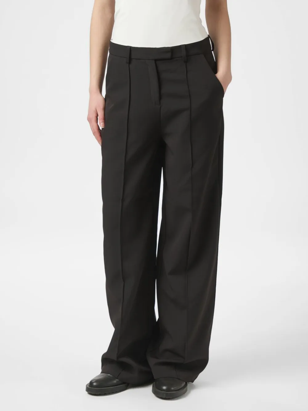 Neo Noir Sury Suit Pants Black