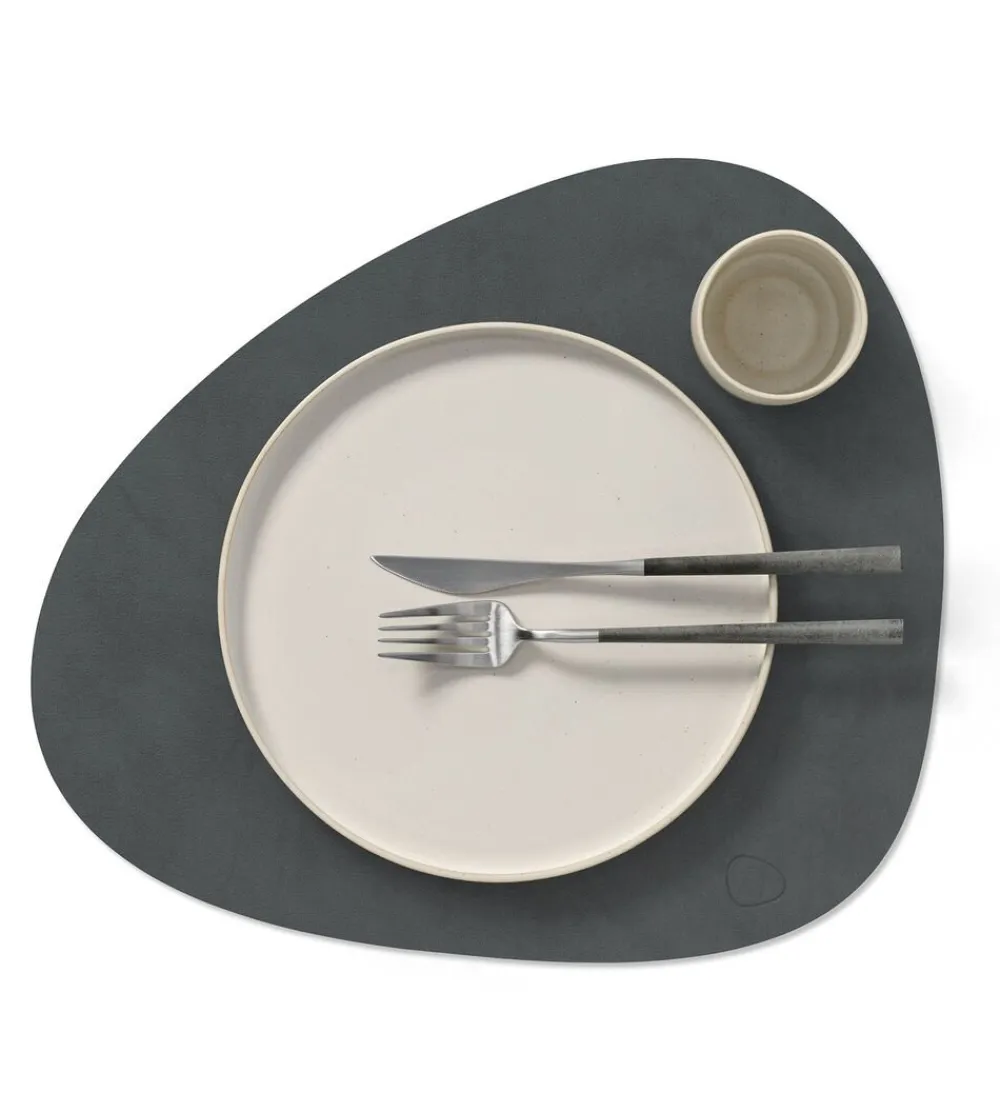 LIND DNA TABLE MAT CURVE L (37x44cm) NUPO anthracite Best