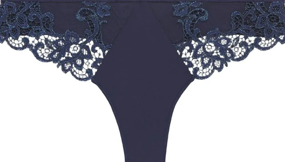 THONG>Simone Pérèle Sale